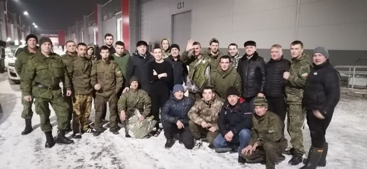 Делегация Аксубаевского района вновь побывала у мобилизованных земляков в Казани