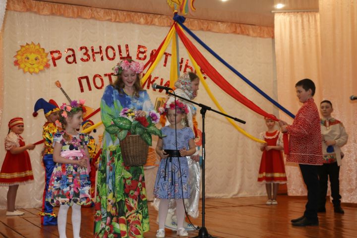 Аксубаевские школьники продемонстрировали таланты на районном конкурсе