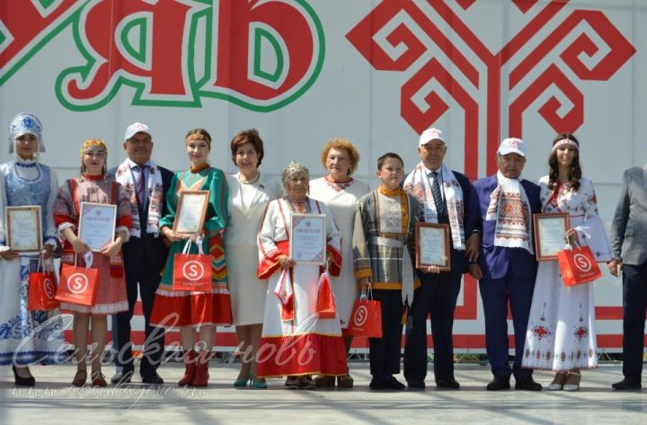 Аксубаевские школьники удостоились награды ЧНКА