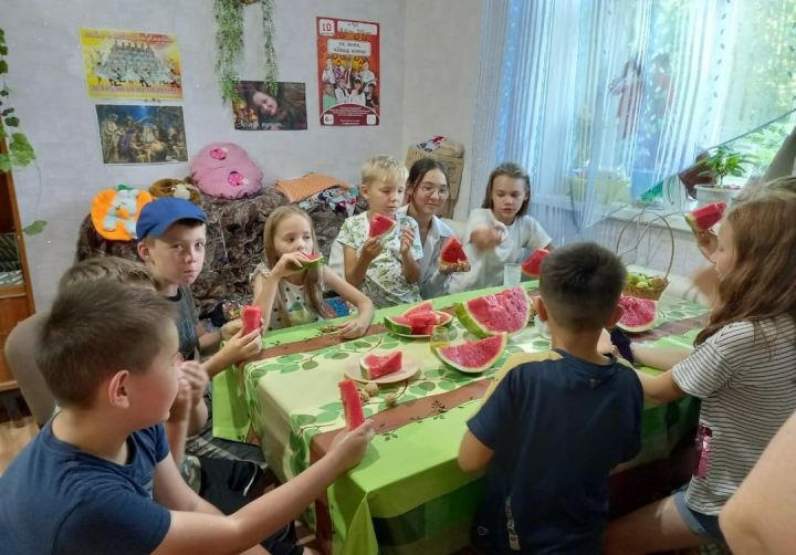 Аксубаевские работники культуры разнообразили досуг сельских ребятишек