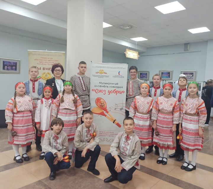 Аксубаевский «Союз добра» принял участие в Форуме приемных семей