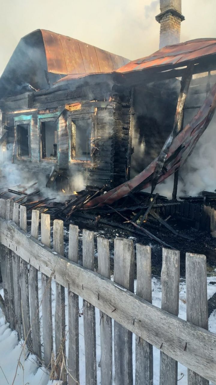 В Аксубаевском районе при пожаре погиб мужчина