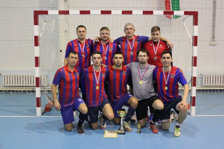 В Аксубаево прошел турнир по мини-футболу, посвященный памяти Николая Краснова
