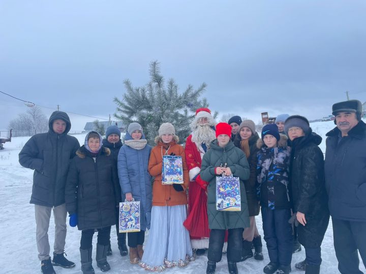 В поселке Заря Аксубаевского района новогодние праздники принесли радость