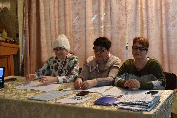 В Старом Татарском Адаме проголосовало 95 процентов избирателей