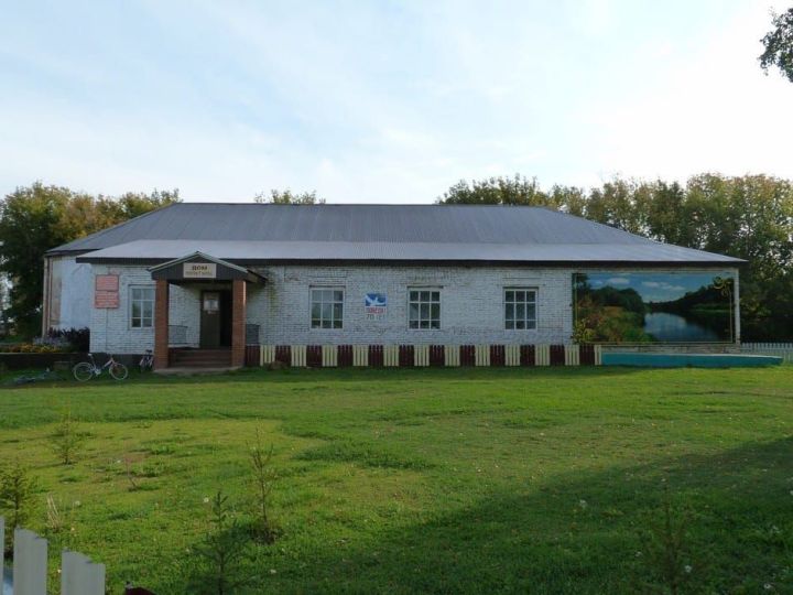 В Аксубаевском районе церковь передали школе