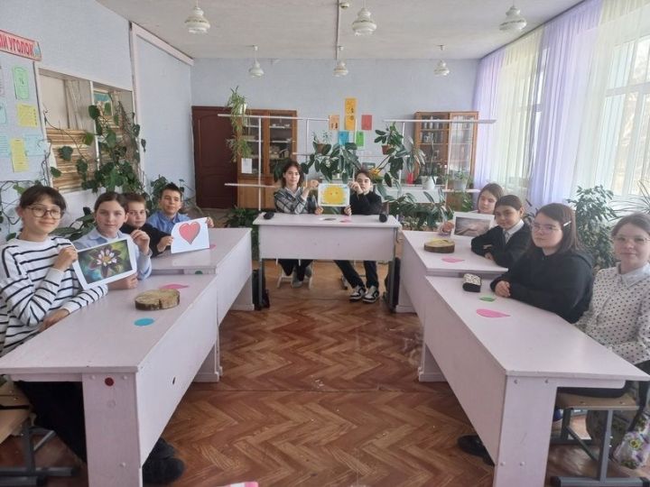 В Новодемкинской школе учащиеся пишут проекты по биологии и географии