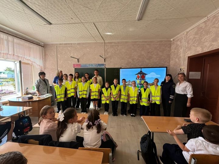 В рамках месяца противодействия экстремизму в школе поселка прошла акция