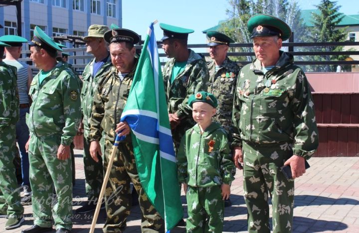 В Аксубаеве отметили День пограничника
