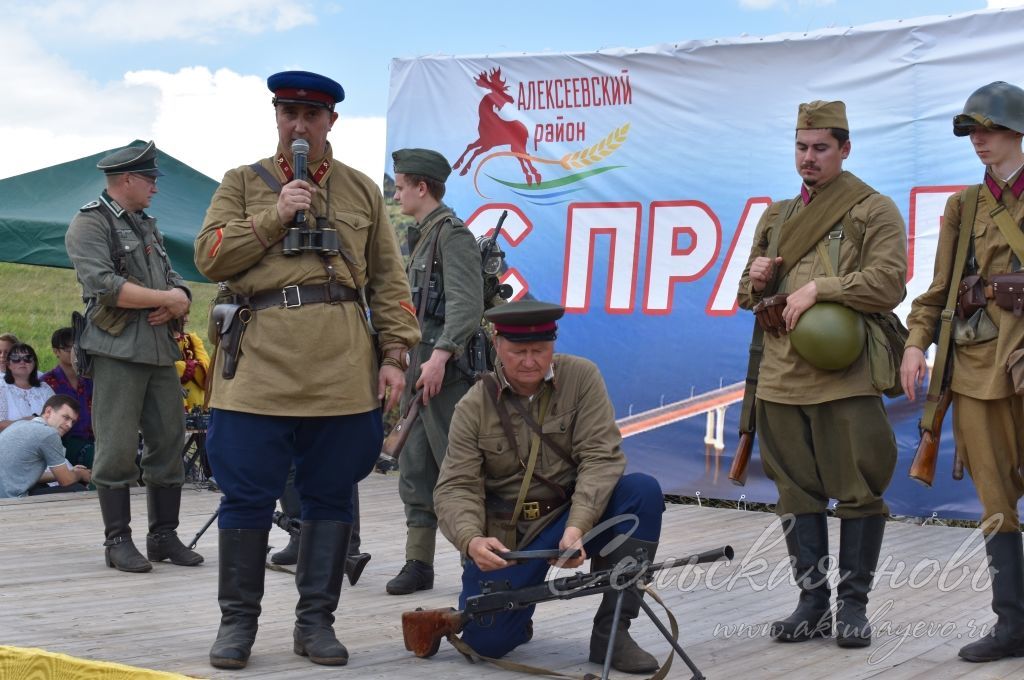 Алексеевск янындагы сугышта: “Аксубай” сайты хәбәрчесе 1941 елгы вакыйгалар реконструкциясендә булды