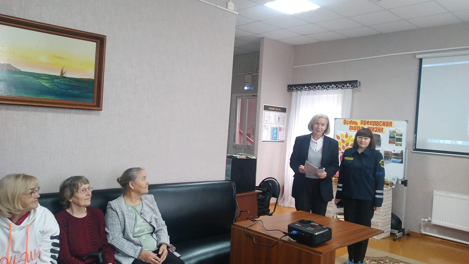 В Аксубаеве ветеранам отраслей напомнили о безопасности на дорогах