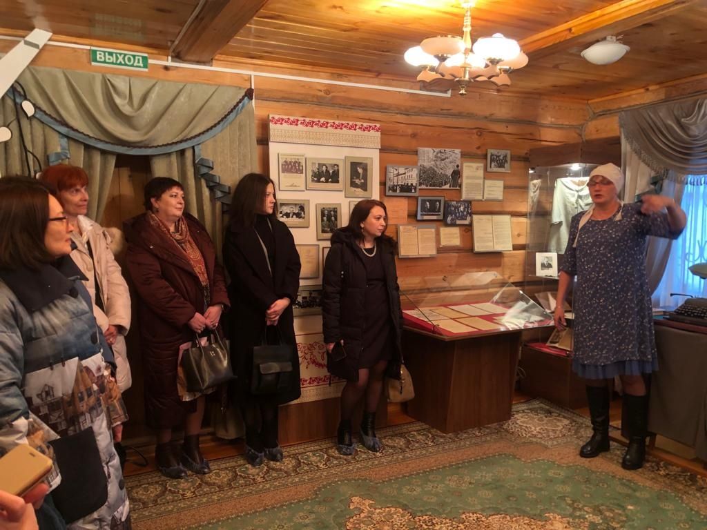Дом-музей Хасана Туфана в Аксубаевском районе посетили архивариусы