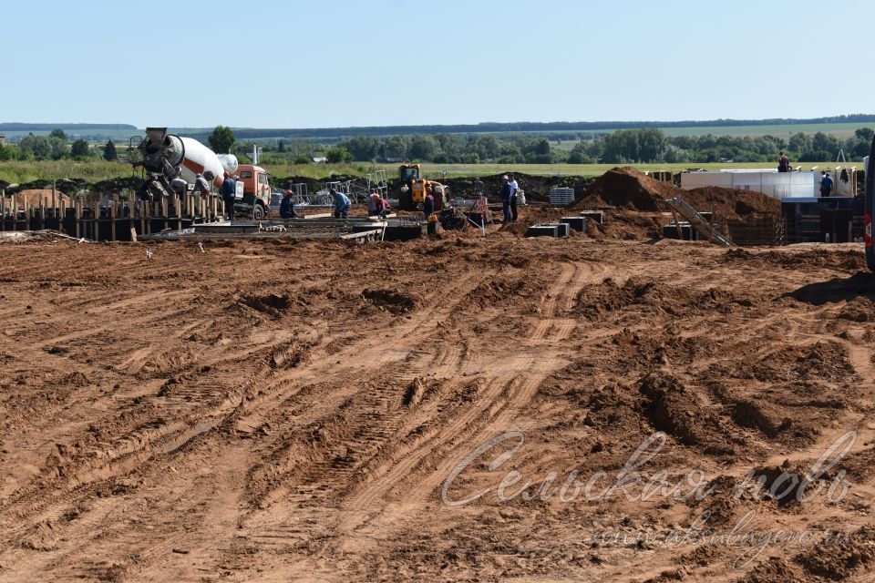 В сельхозпредприятии «Волга-Селект» строятся новые объекты