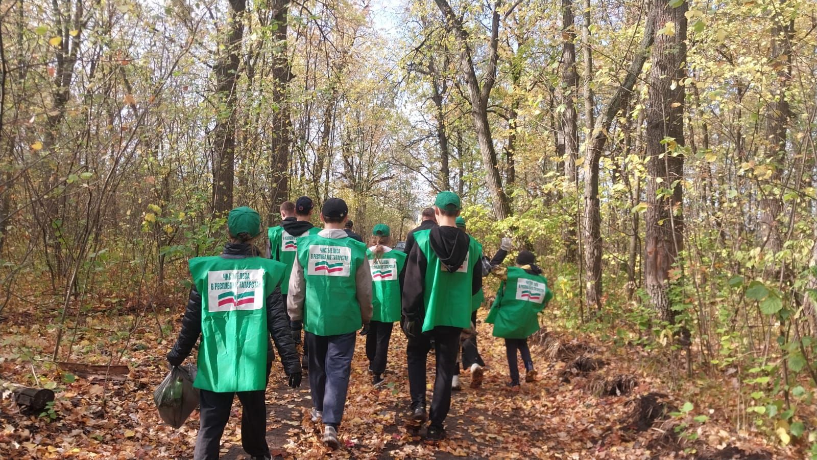 Школьники из Аксубаевского района поддержали акцию «Чистые леса Татарстана»