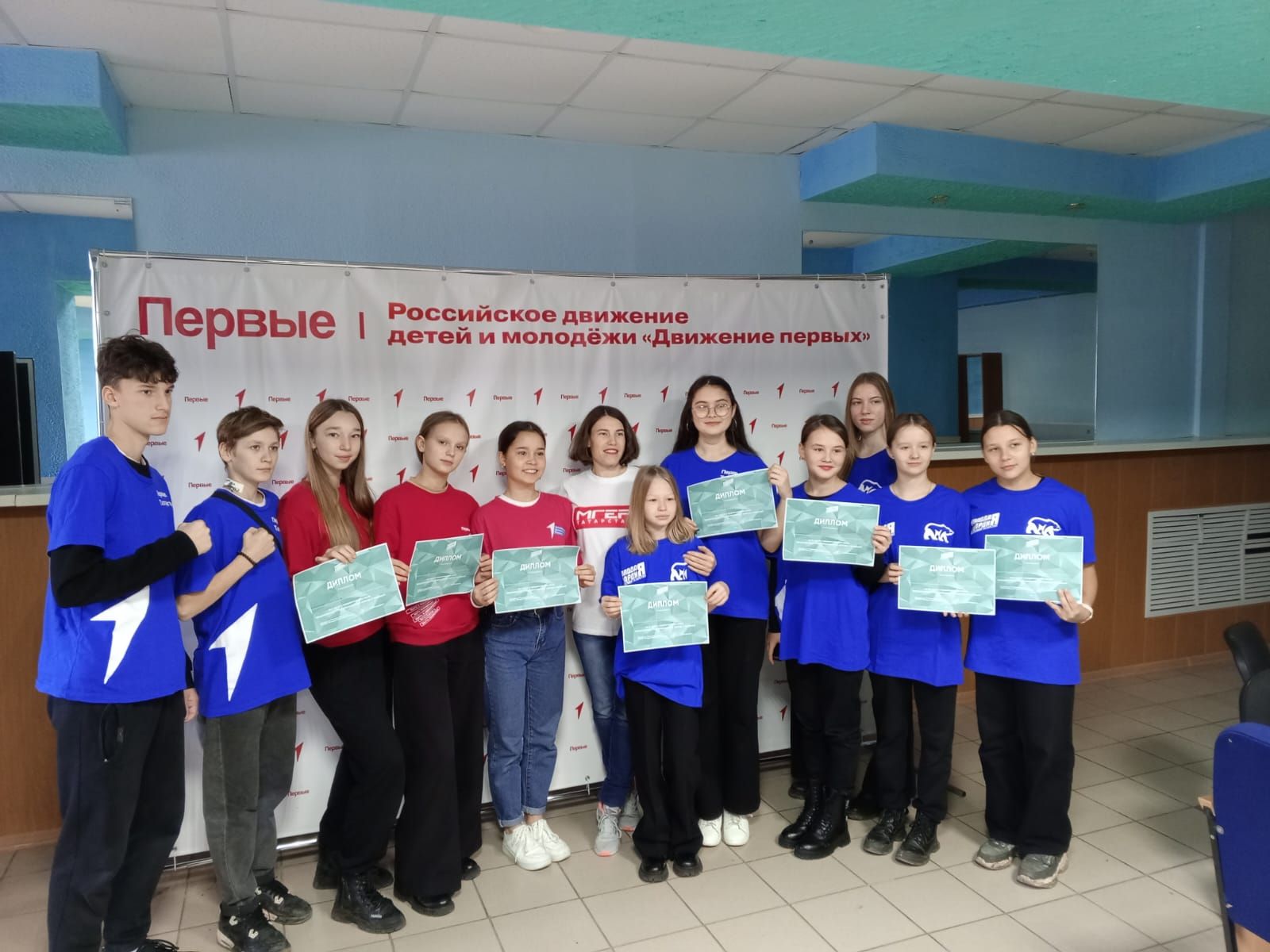 В Молодежном центре района прошла квиз-игра с активистами молодежных организаций района