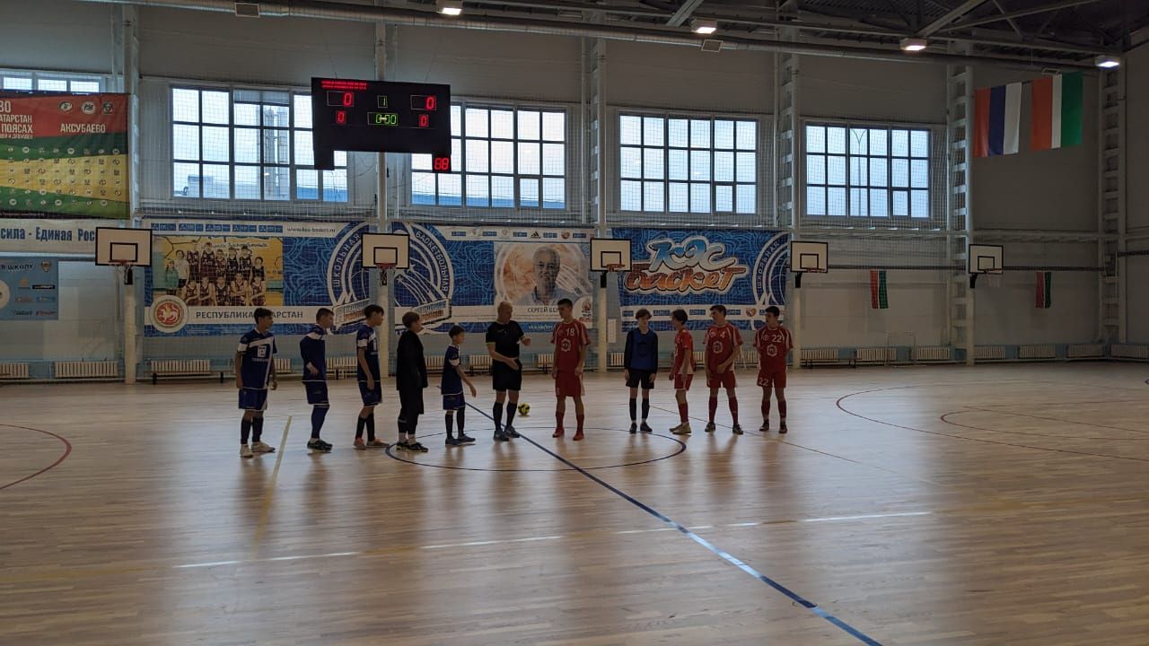 Аксубаевская футбольная команда стала вторым призером зонального первенства