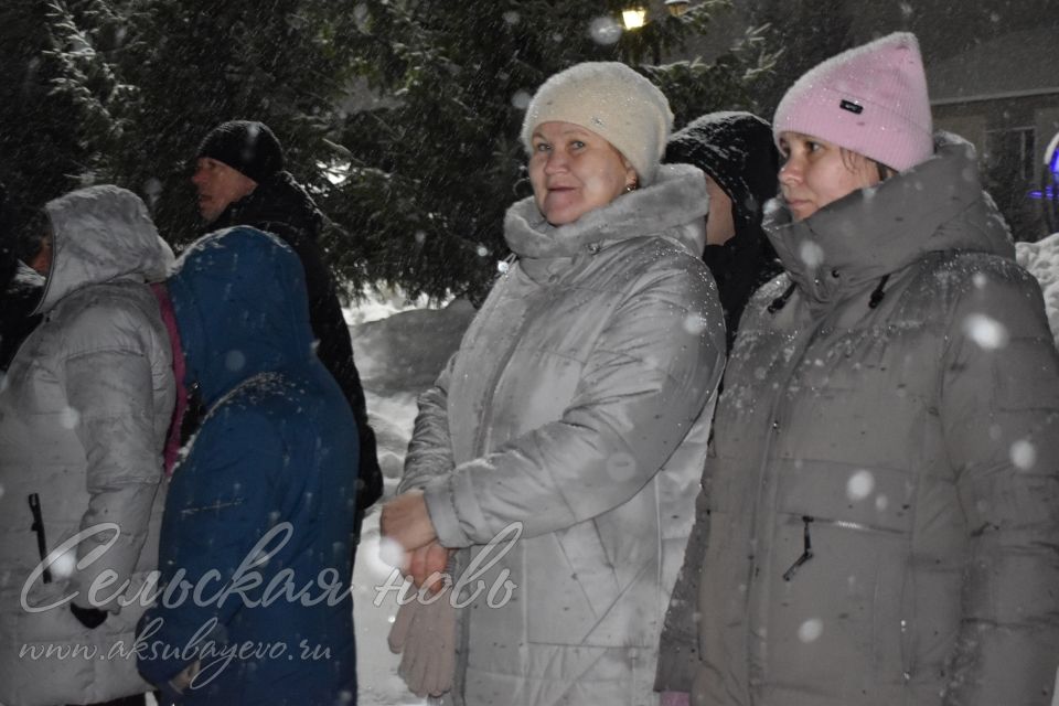 Аксубаевским солдатам – служить достойно, родителям – молиться за них