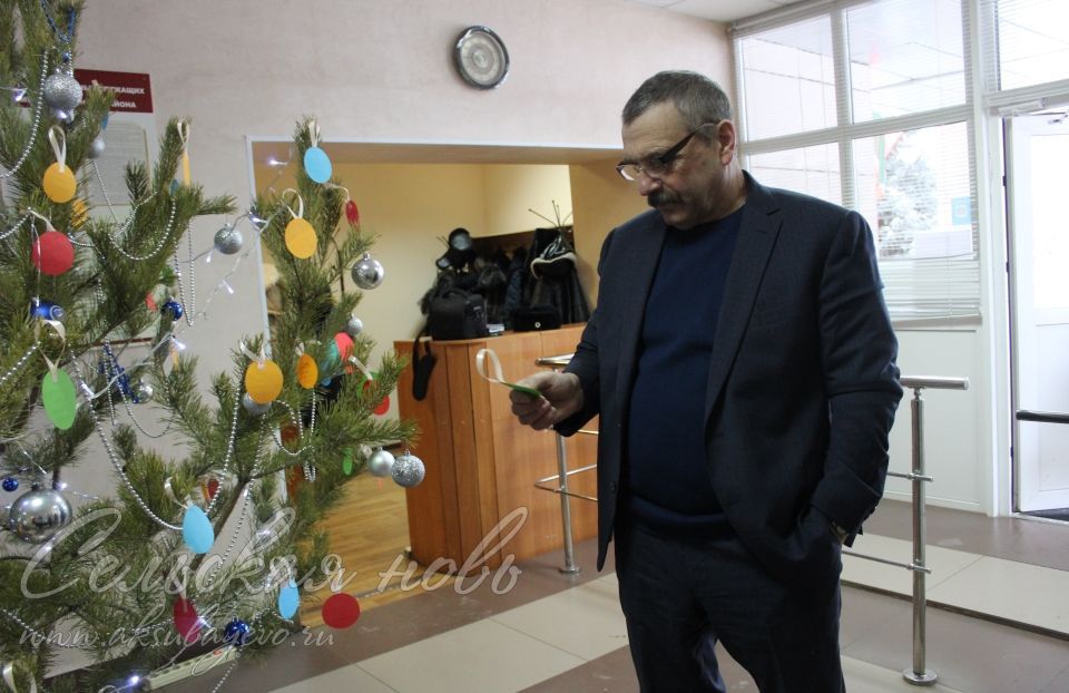 Аксубай районында «Теләкләр чыршысы» балаларның хыялларын үти