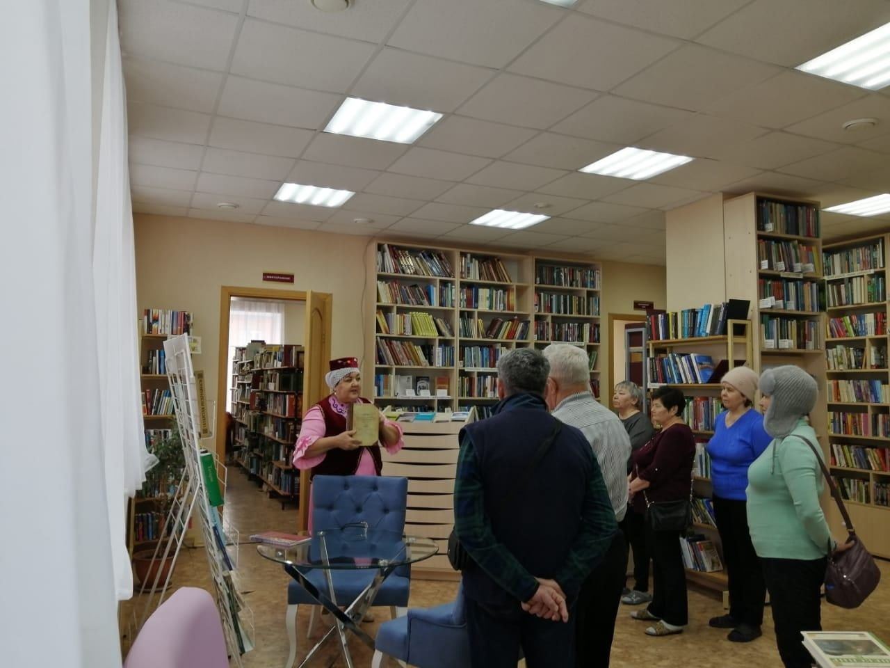В Литературной гостиной Аксубаевской библиотеки говорили о творчестве Илдара Юзеева