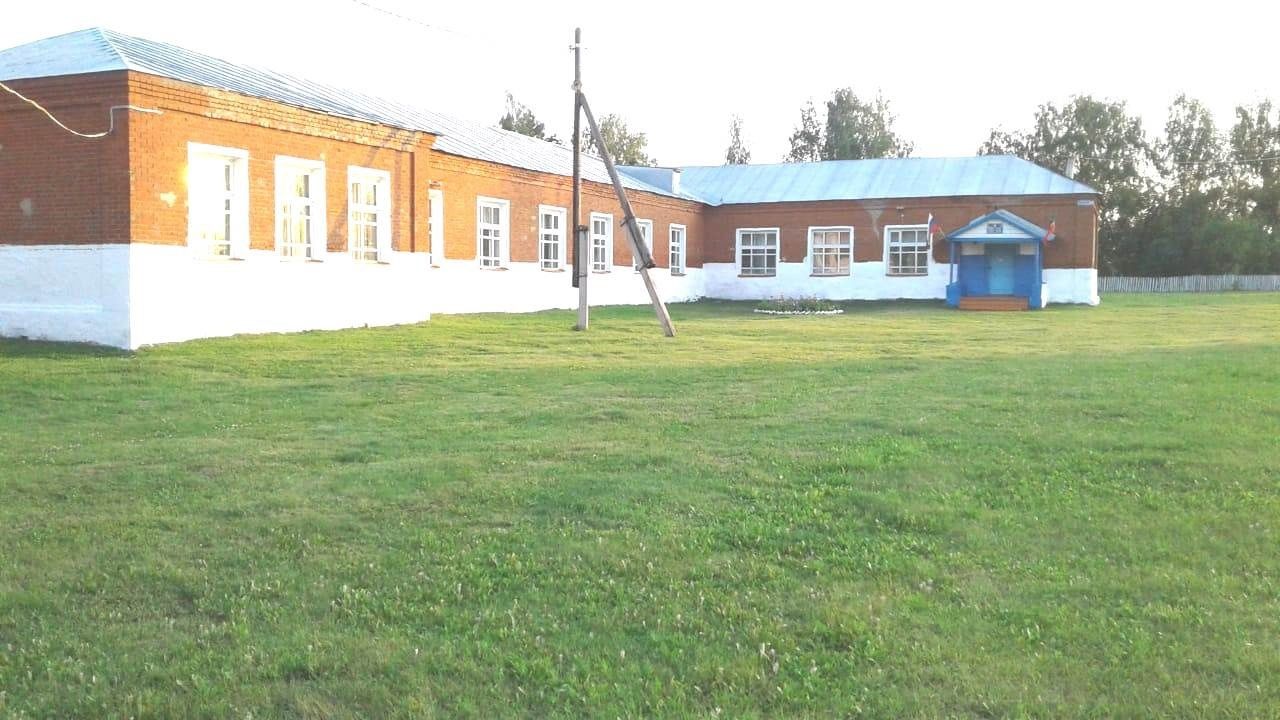 Авыл мәктәбендә парламент дәресе