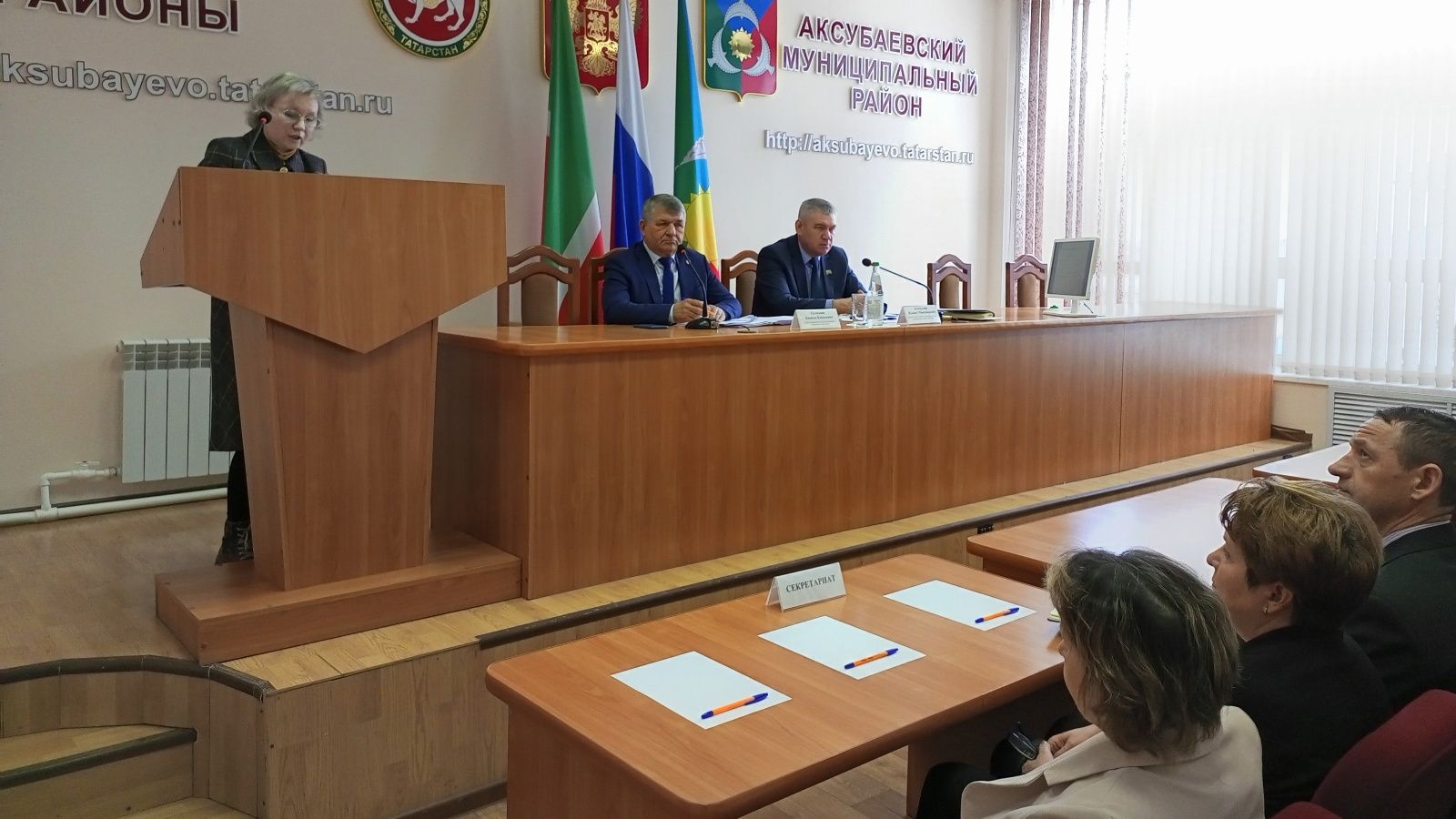 Аксубай районы сессиясендә көнүзәк мәсьәләләр буенча фикер алыштылар
