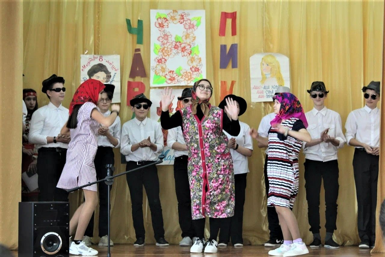 В Аксубаевском районе в стенах школы определили кто красивей и умней