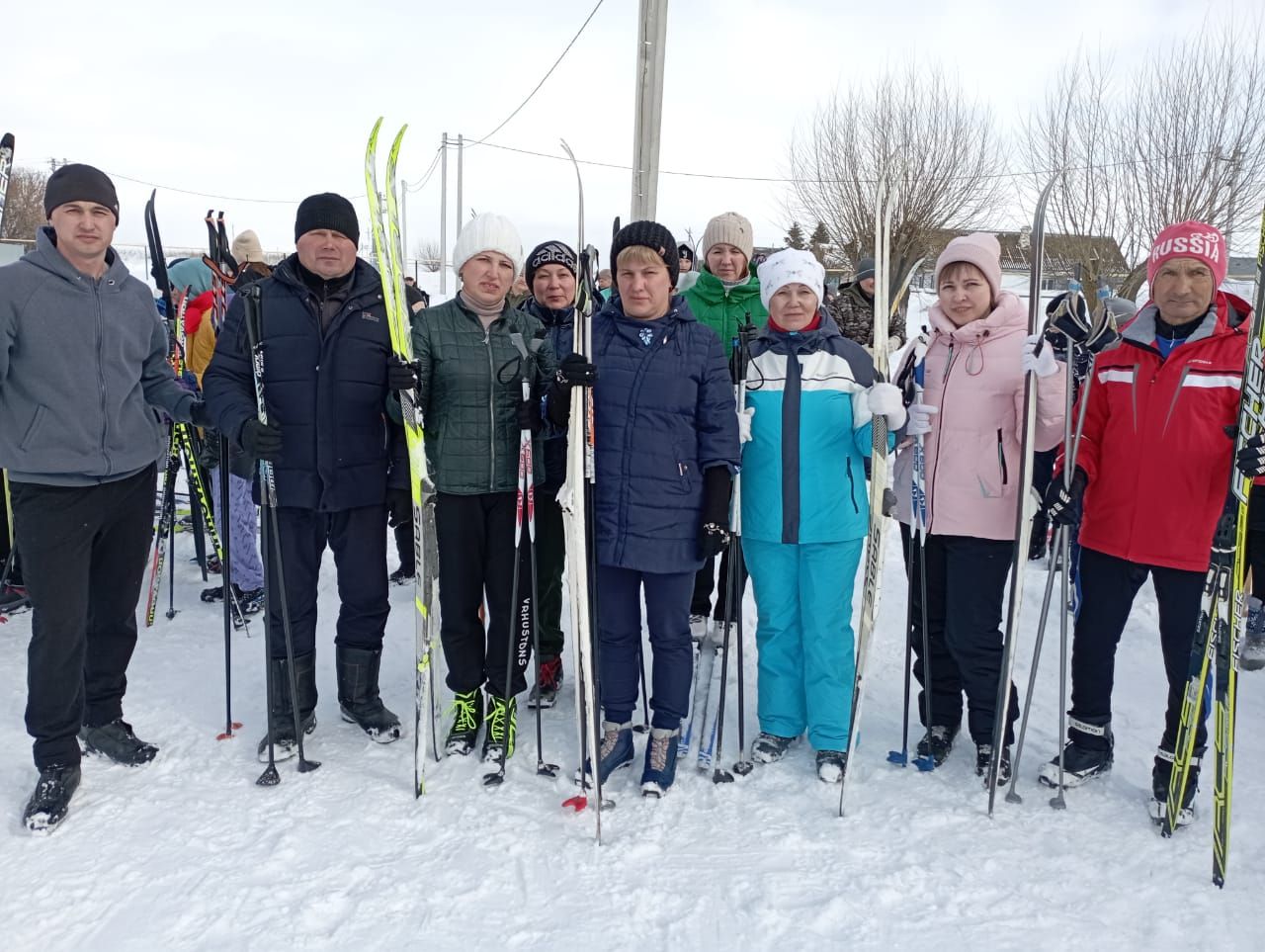 В Аксубаевском районе на лыжне состязались школьники, учителя и муниципалы