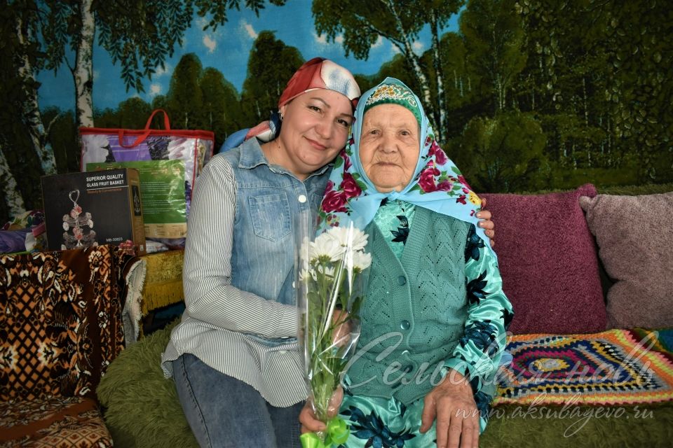 Аксубаевский ветеран в трудовые годы на колхозном огороде ягоды и капусту выращивала