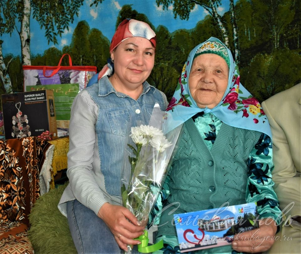 Аксубаевский ветеран в трудовые годы на колхозном огороде ягоды и капусту выращивала