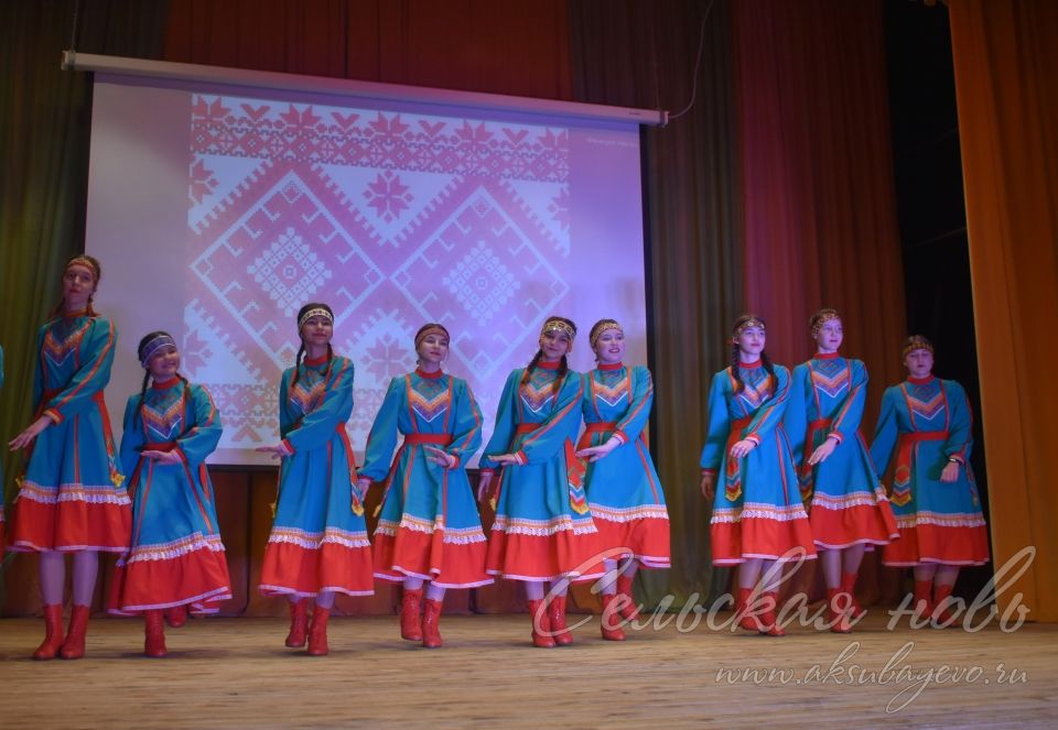 В Аксубаевском районе чествовали лучших работников системы образования