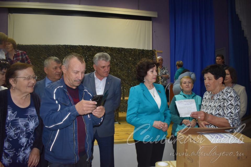 Аксубаевских волонтеров посетили представители республики