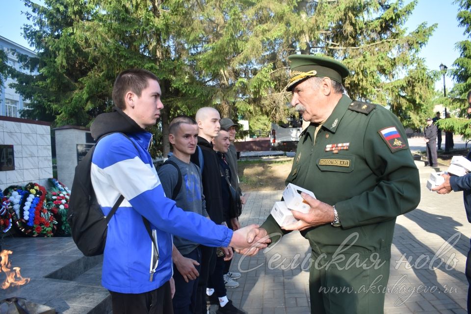 Анатолий Молоствов: «Быть патриотом - значит нести ответственность за судьбу Родины»