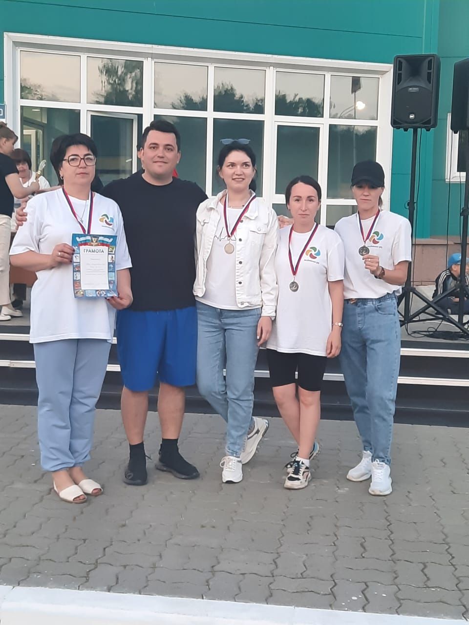 Команда аксубаевских медиков завоевала серебро на Спартакиаде в Закамской зоне