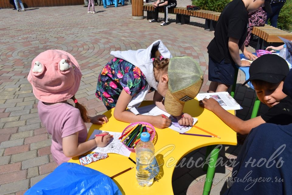 Балачак бәйрәме: җәйнең беренче көнендә шатлык һәм күңел ачу