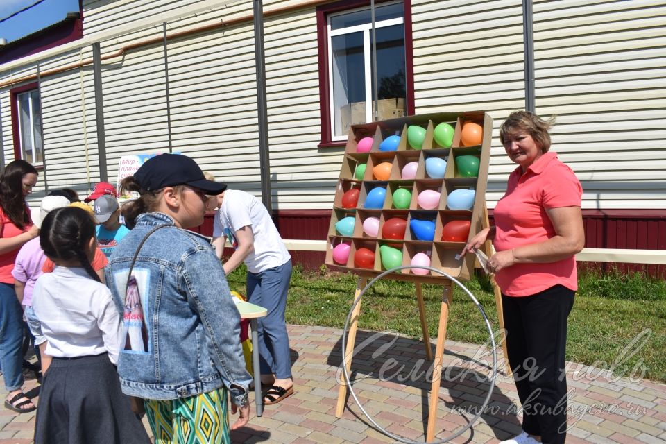 Балачак бәйрәме: җәйнең беренче көнендә шатлык һәм күңел ачу
