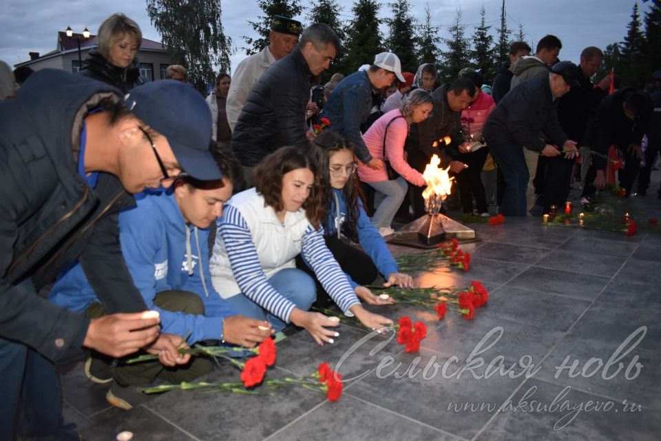 В Аксубаеве в память о фронтовиках зажгли свечи
