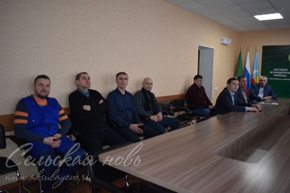 На заседании КЧС решали, как обеспечить благополучие Аксубаевского района в аномальную погоду