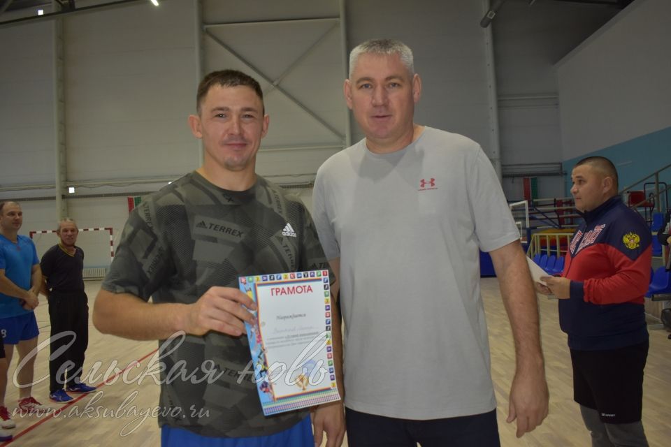 Среди аксубаевских волейбольных команд  определилась сильнейшая