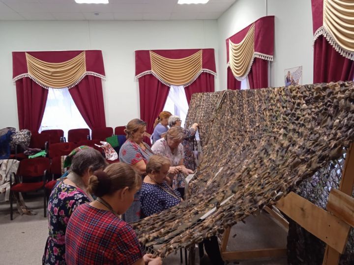Аксубай районының Иске Чуаш Адәмсуы авылы волонтерлары 61 яшеренү челтәре бәйләгәннәр