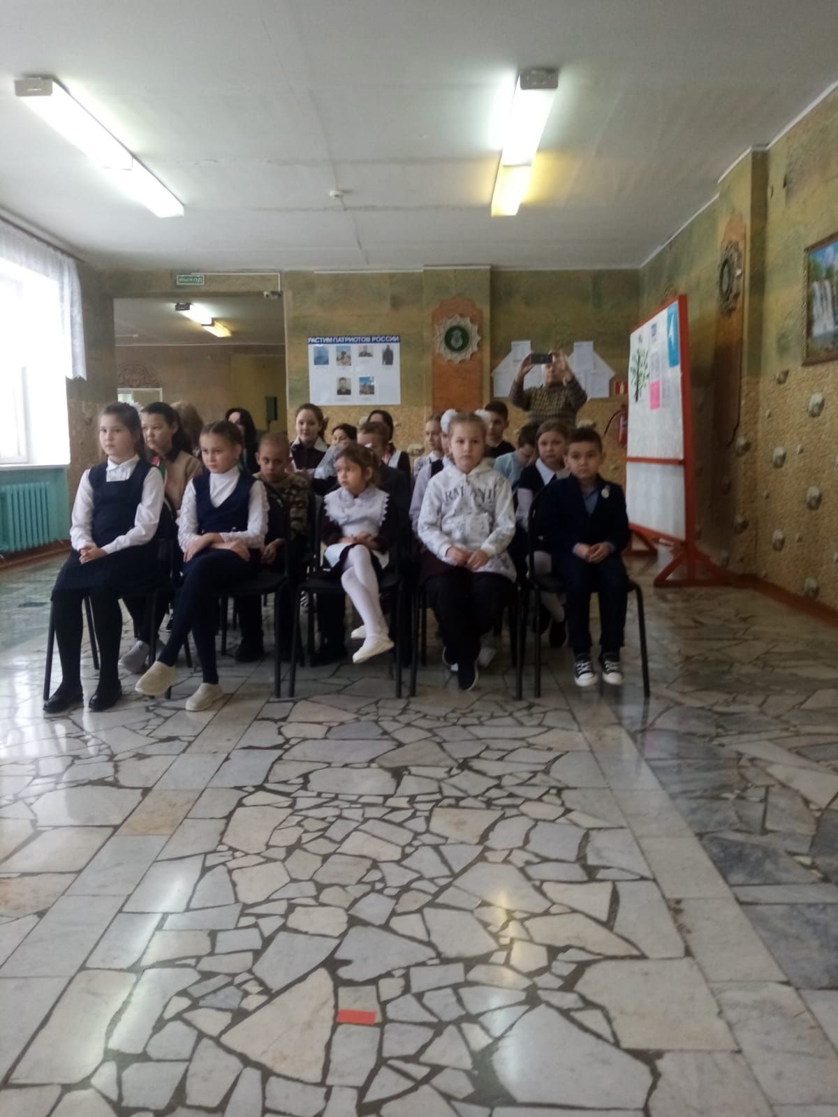 В школах района проходят Уроки мужества
