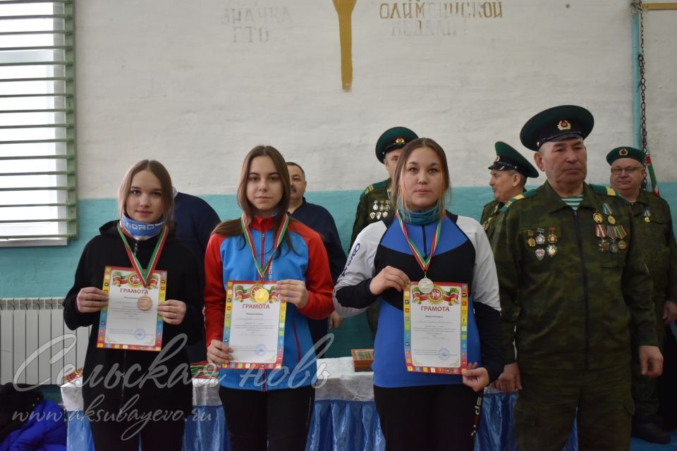 Утыз биш ел узса да, хәтер әле исән