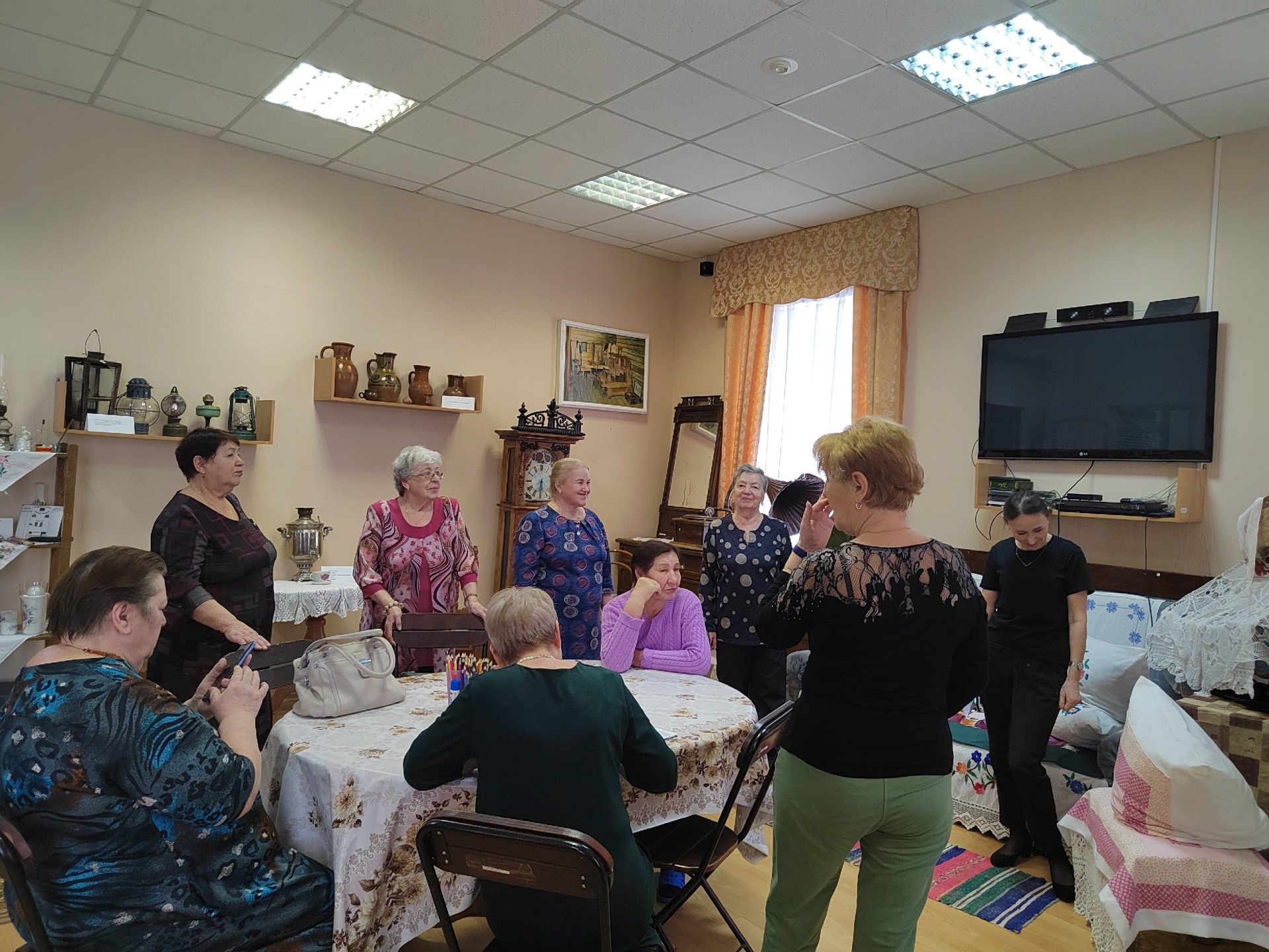 Район кунаклары туган як музее экспонатлары эчтәлегенә хәйран калдылар