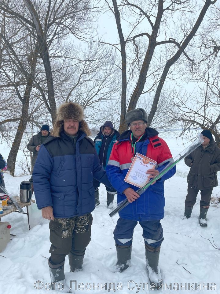 Балыкчылар сезонны ярышлар белән япты