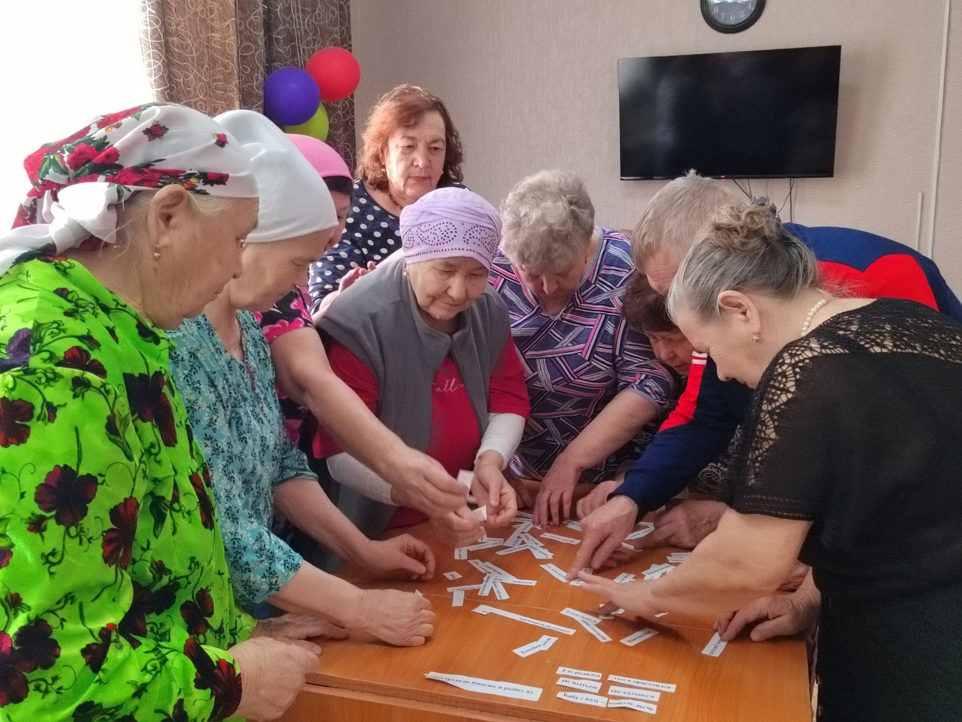 Аксубай ветераннары космос турында белделәр