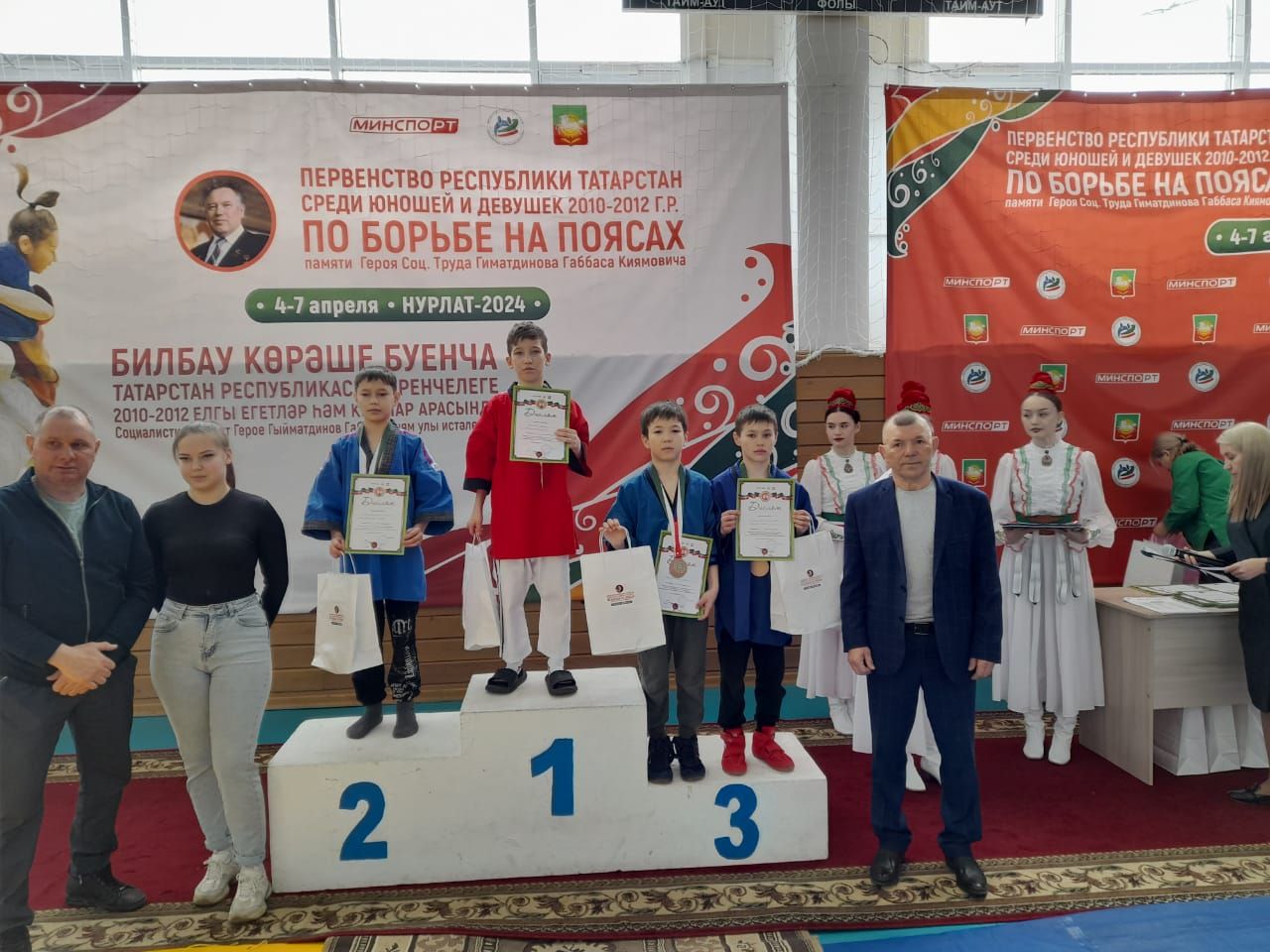 Аксубай көрәшчеләре ТР беренчелегендә призларга лаек булдылар