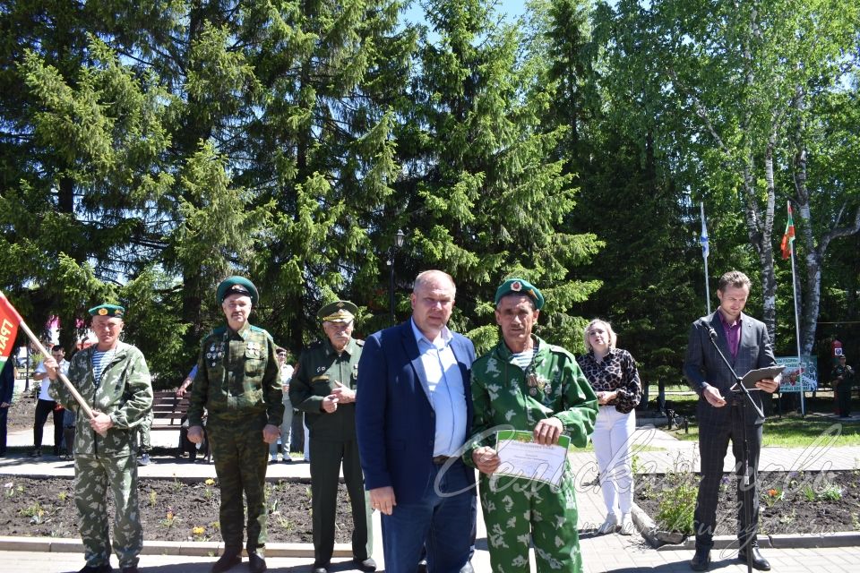 В Аксубаеве дозорные рубежей отметили свой праздник