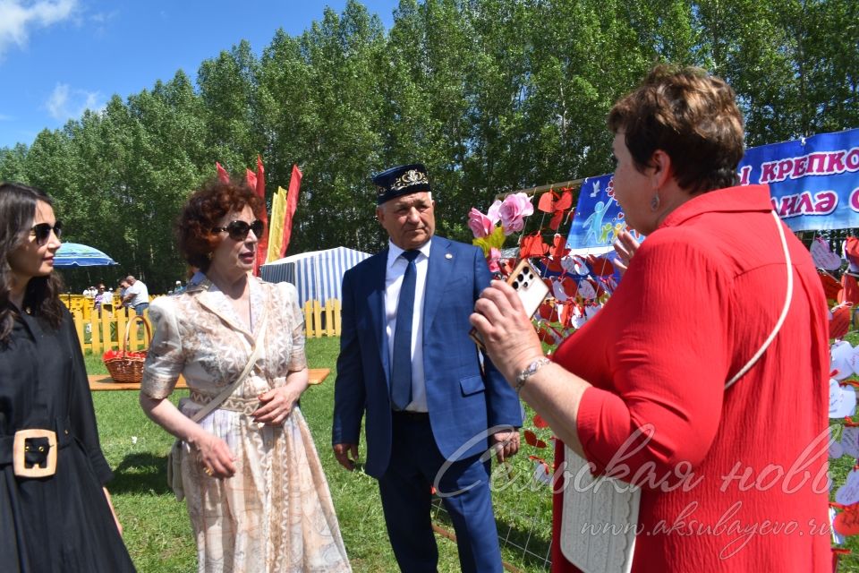 Аксубай Сабан туенда үзәк китапханәнең иҗат зоналары кунакларны җәлеп итү урыны булды