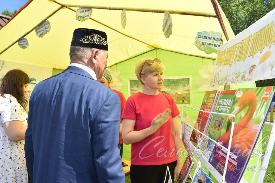 Аксубай Сабан туенда үзәк китапханәнең иҗат зоналары кунакларны җәлеп итү урыны булды