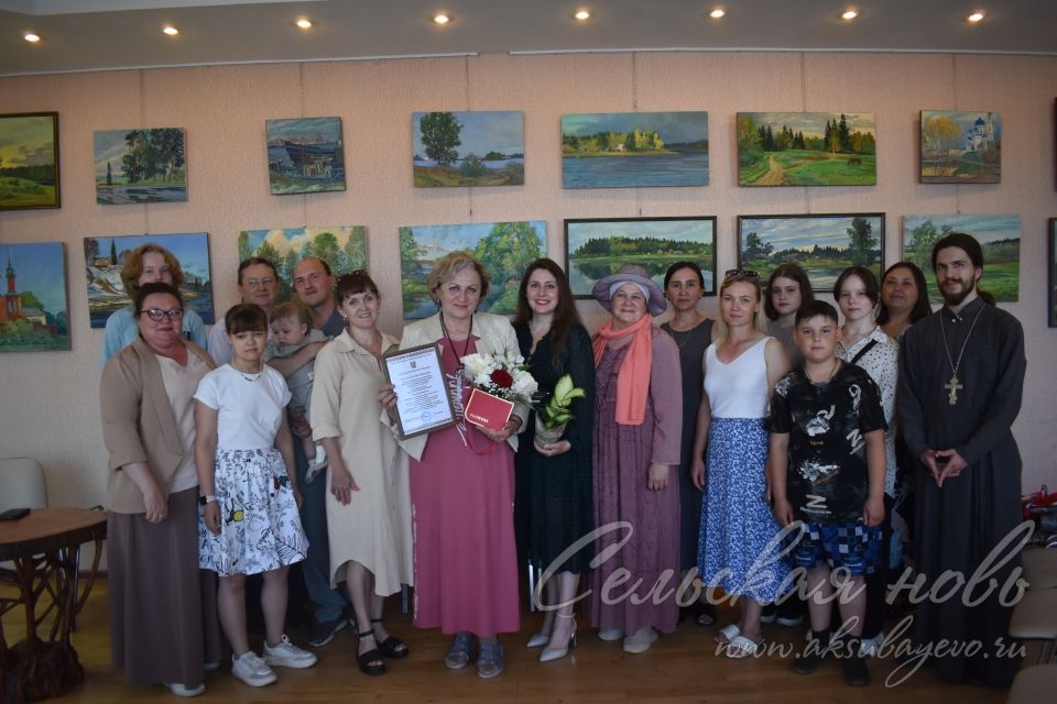 В Аксубаевской школе искусств открылась художественная выставка