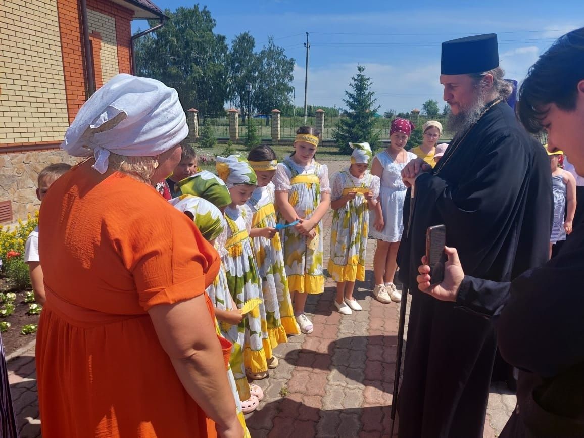 Иске Мокшинода тәхет бәйрәме билгеләп үтелде